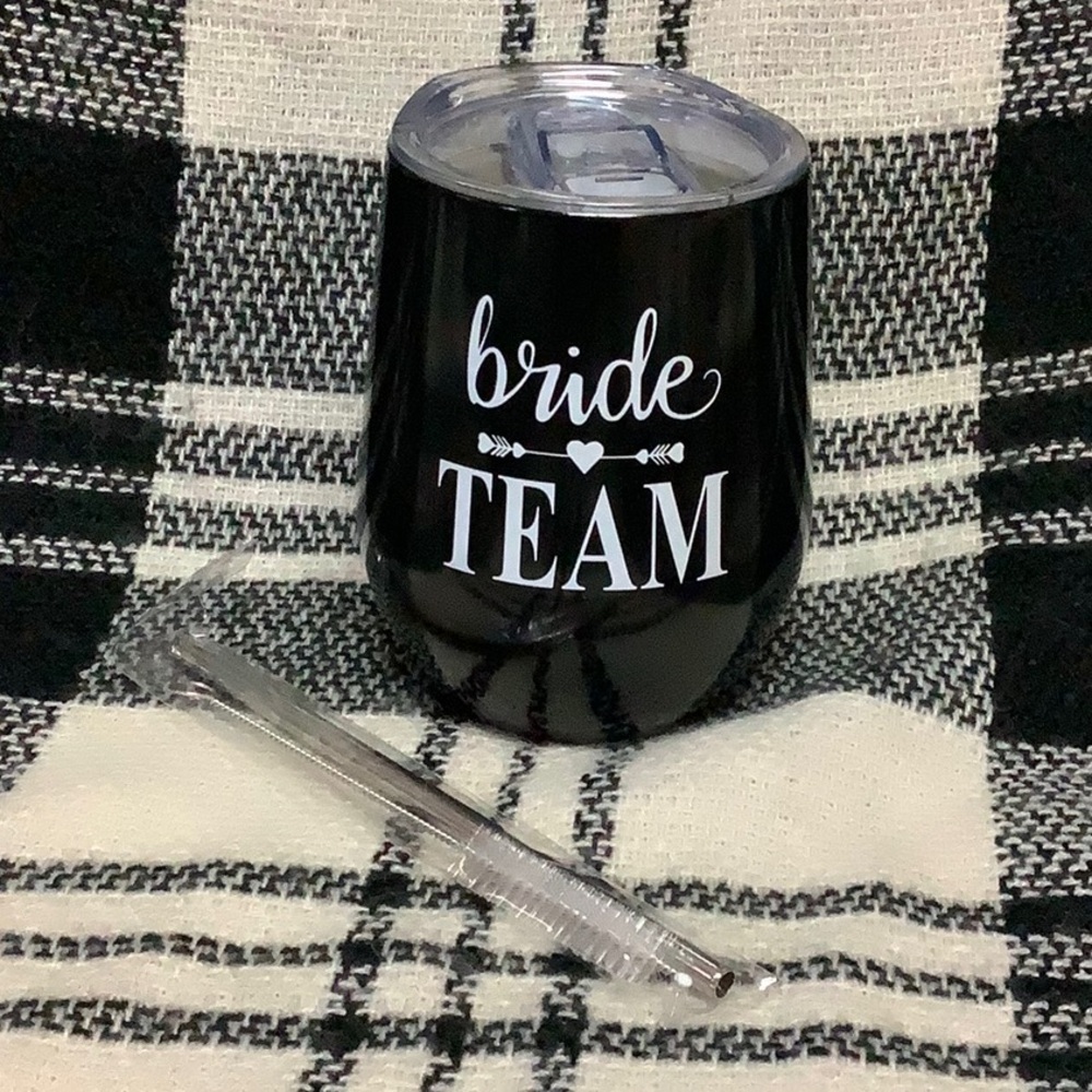 Team bride black insulated wine tumbler - Picture 1 of 7